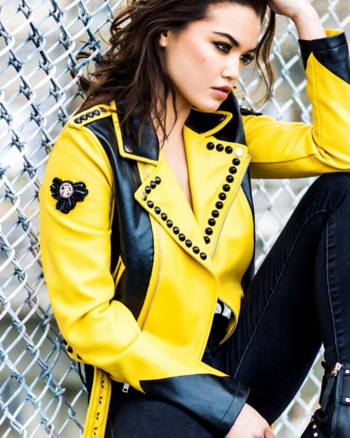 Paris Berelc 3 of 4 pics