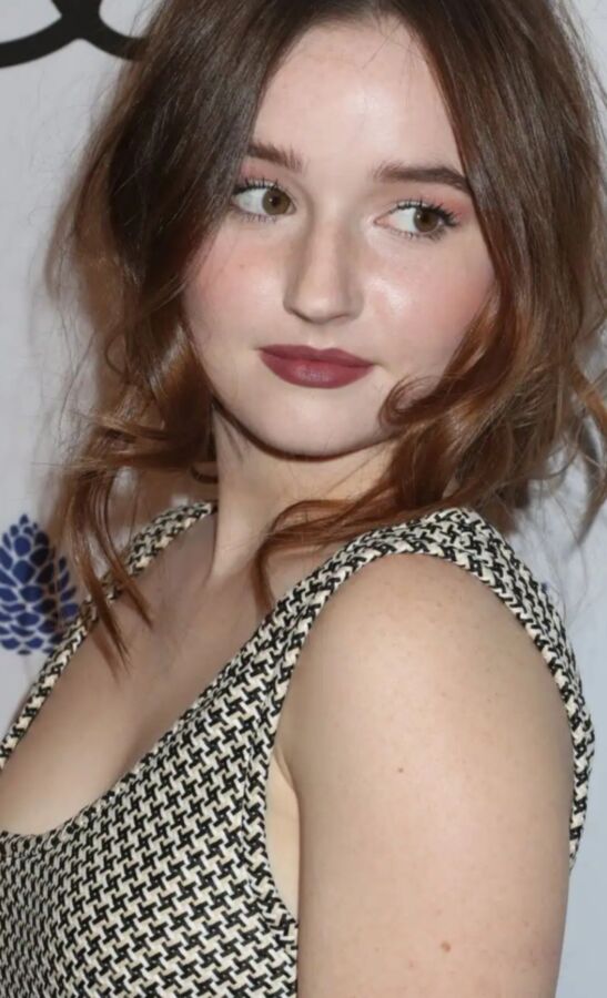 Kaitlyn Dever (The naked pictures are fake, but well made) 16 of 17 pics