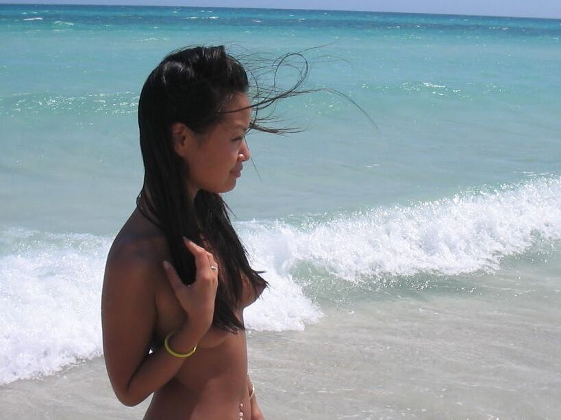 MVDB Tropical Topless Filipina Perfection 21 of 73 pics