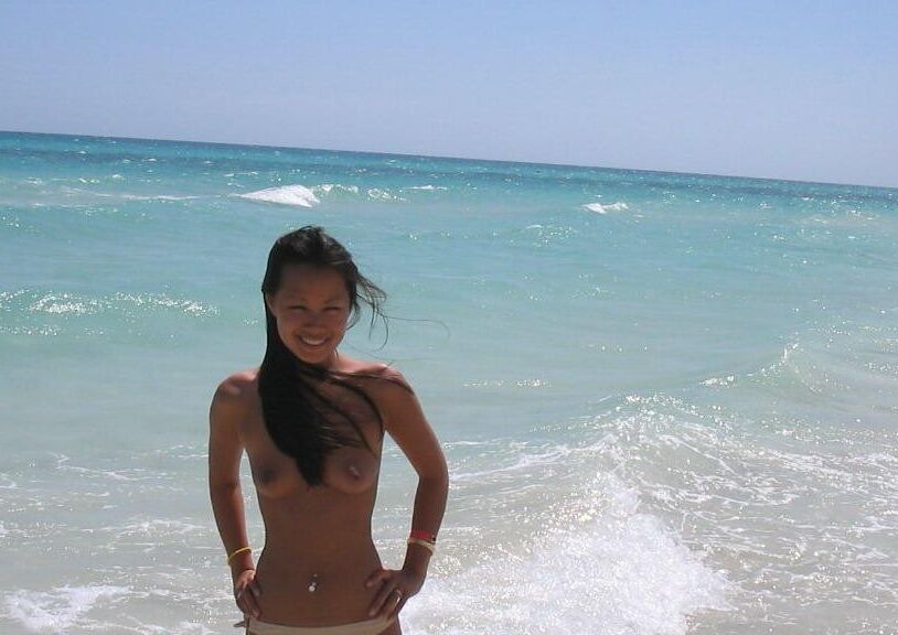 MVDB Tropical Topless Filipina Perfection 22 of 73 pics