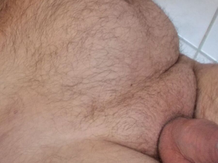 Hairy, chubby Daddy Fag / Haarig, mollig, tuntig 14 of 23 pics