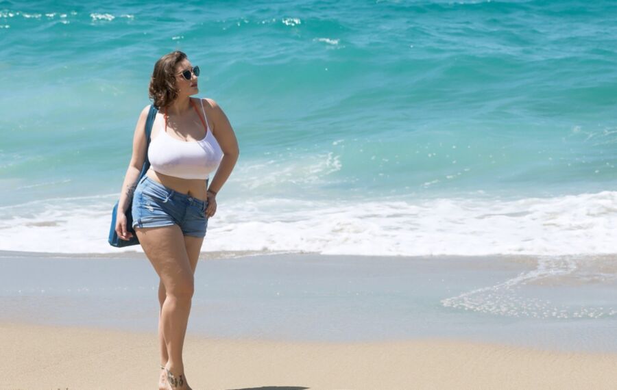 BBW Daria on the beach 2 of 90 pics