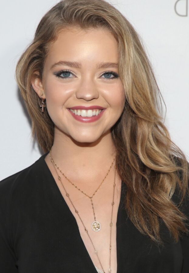 Jade Pettyjohn 9 of 34 pics