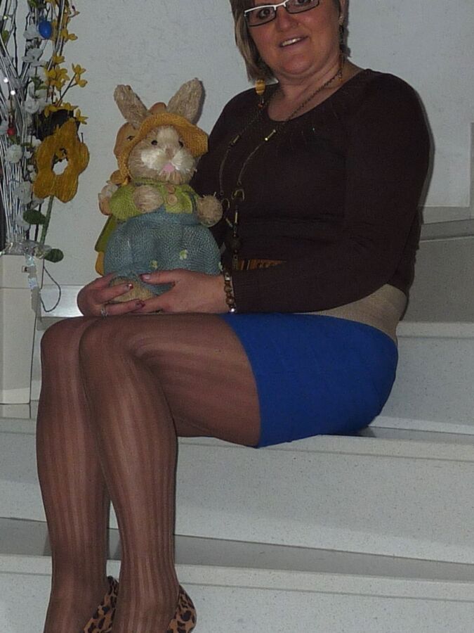 Krystyna S. - polish chubby and leggy milf in pantyhose, heels 14 of 24 pics