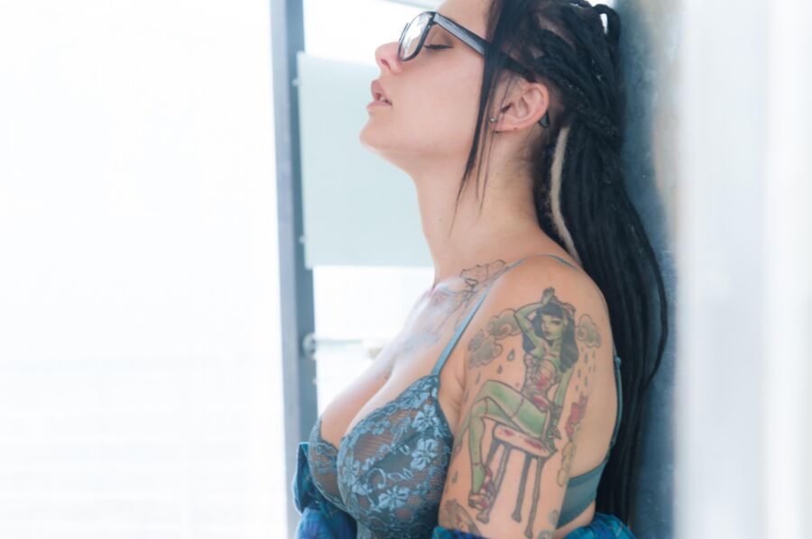 Suicide Girls - Blooma - Bright in the sky 4 of 54 pics