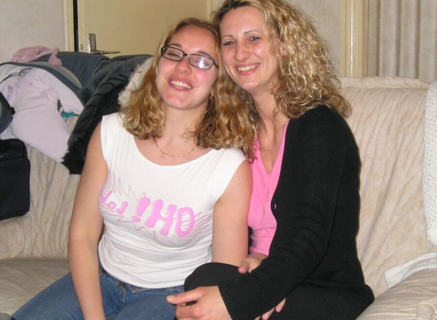 canadian bisexual wife with girlfriends  15 of 55 pics