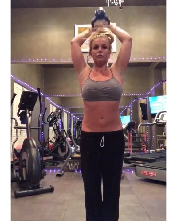 Britney Spears pic + Gifs 23 of 62 pics