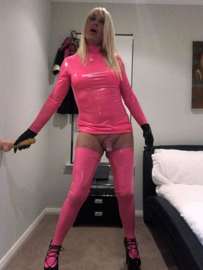 Latex Sissy Bitch (Amateur Tgirl) 16 of 87 pics