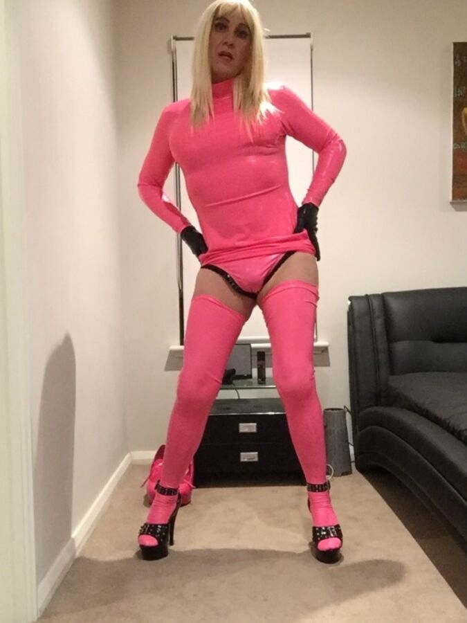 Latex Sissy Bitch (Amateur Tgirl) 17 of 87 pics