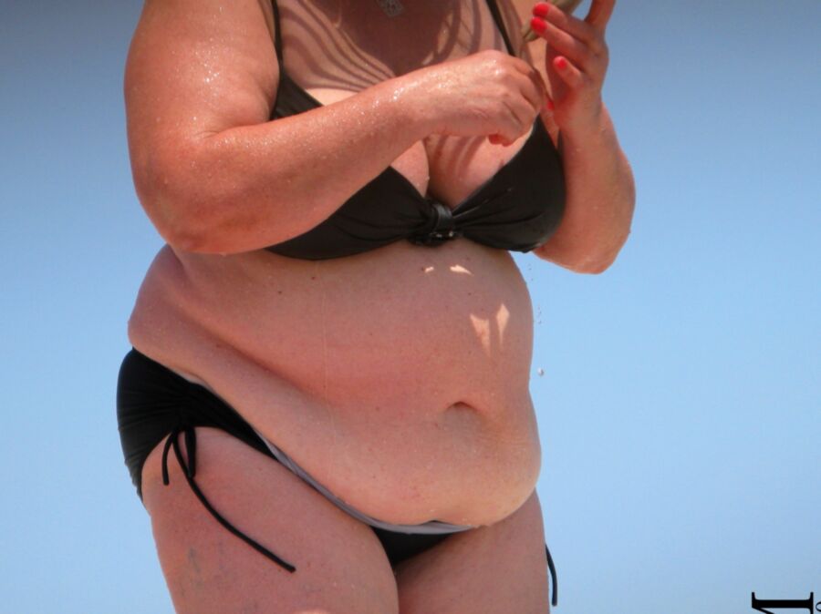 BBW GRANNY AND MILF BEACH VOYEUR (HUGE BELLY!!!MUST SEE!!!) 9 of 41 pics