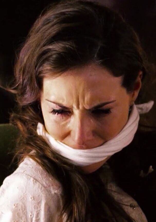 Claire Forlani in "Beer for My Horses" 7 of 29 pics