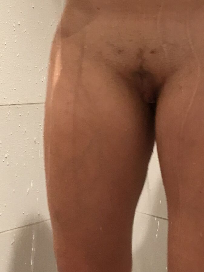 Girlfriend in the shower 10 of 25 pics