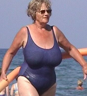 Mature, granny and thick from the web 11 of 39 pics