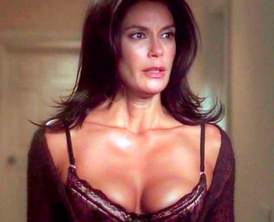 TERI HATCHER STILL GETS ME STROKING 18 of 38 pics