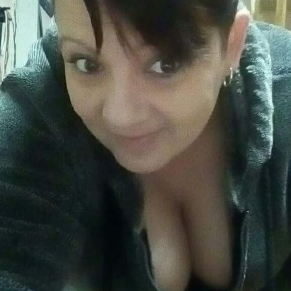Short Hair Big Tit Selfie