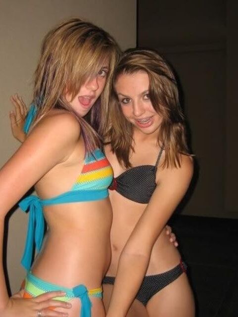 Cute Teen Pairs or More 7 of 38 pics