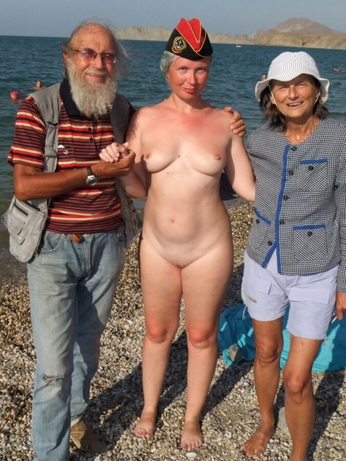 Russian nudists in the Crimea (Koktebel) 11 of 13 pics