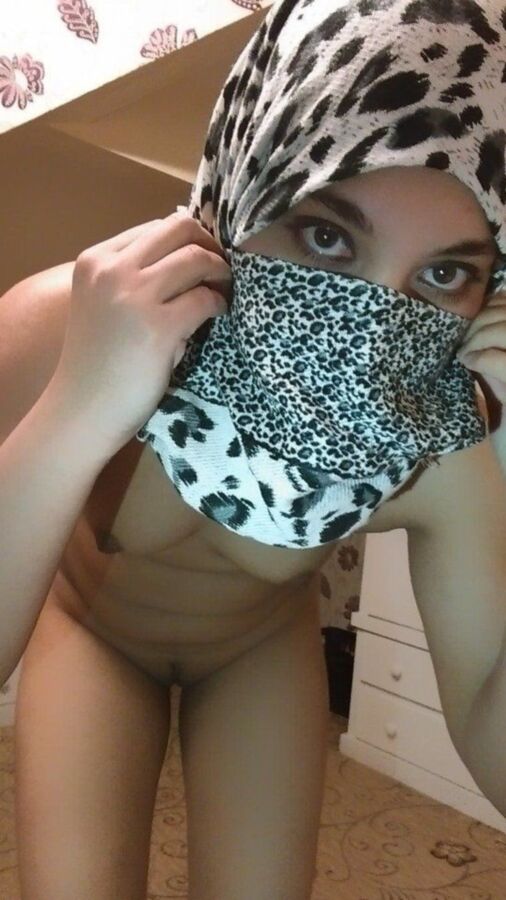 Hijabi Muslim Wife from UK for your Cum Tribute 15 of 29 pics