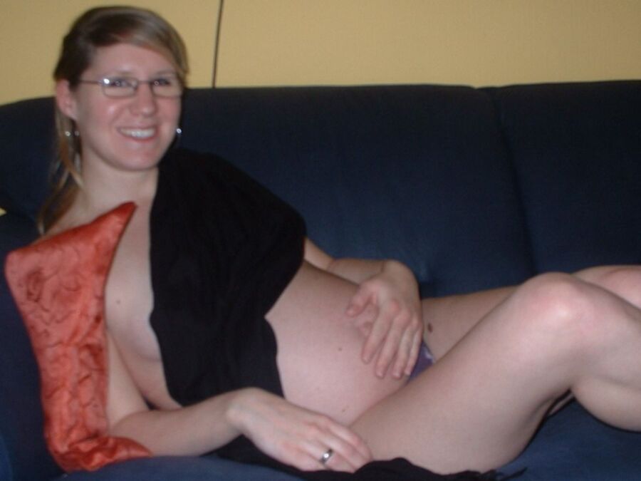 Some pregnant amateur girls 9 of 24 pics