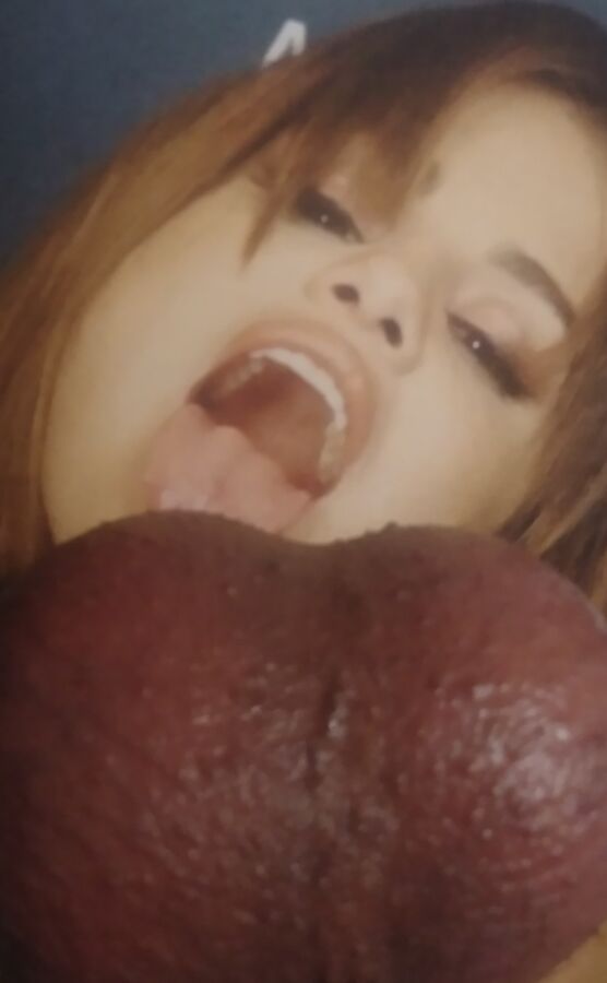 Selena Gomez Opens Wide For My Load  8 of 12 pics
