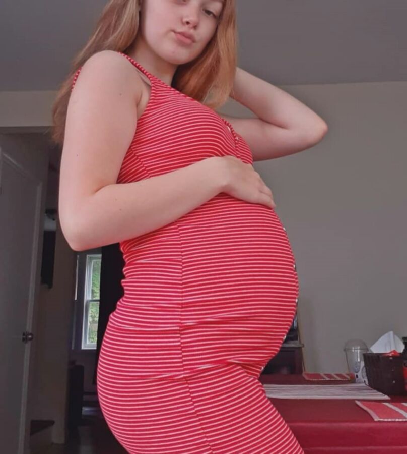PREGNANT TEEN CIANNA 12 of 15 pics