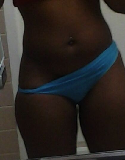 Sexy Ebony Exposed Pics 8 of 40 pics