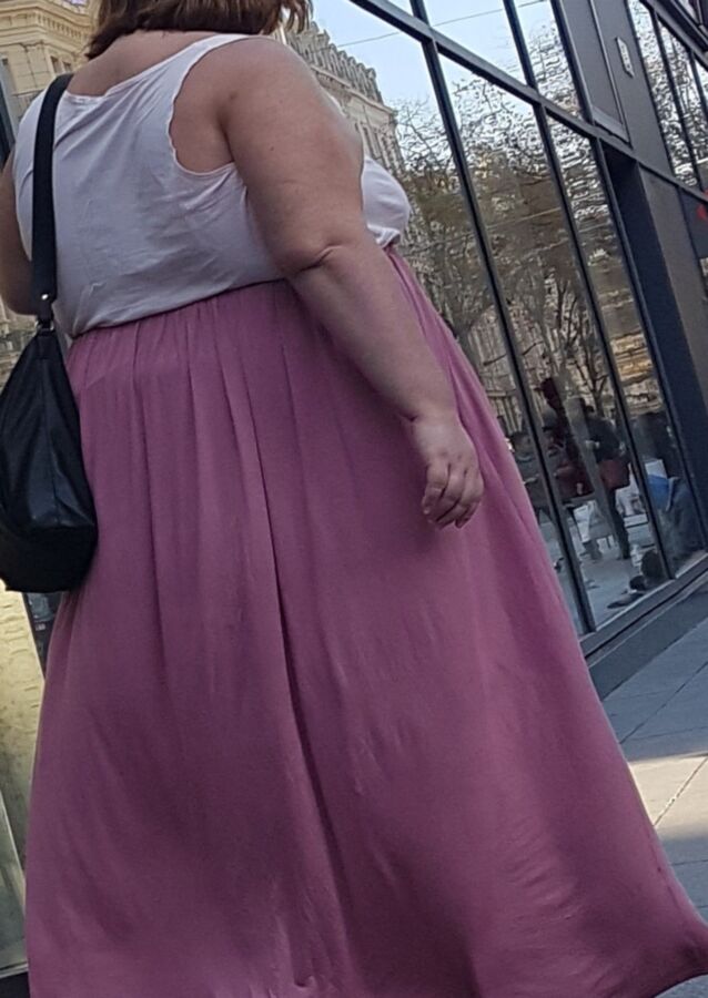 BBW mature with VTL (candid) 5 of 37 pics