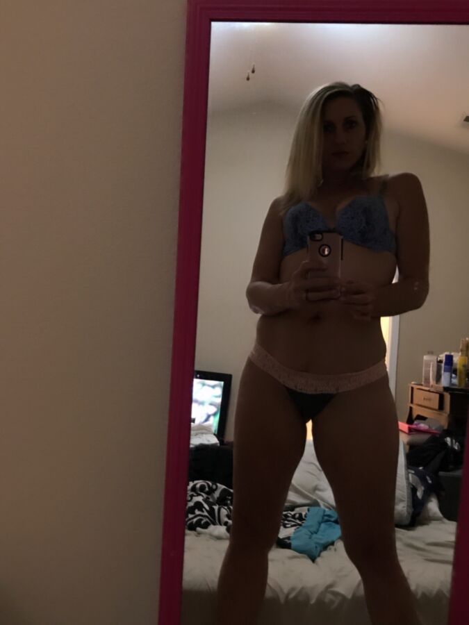 Homemade Selfies Collection 14 of 84 pics