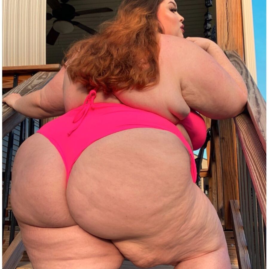 Amanda Faye SSBBW  15 of 15 pics