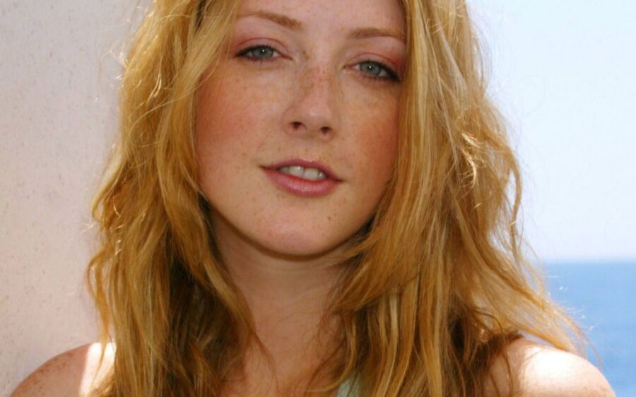 Jennifer Finnigan 1 of 15 pics