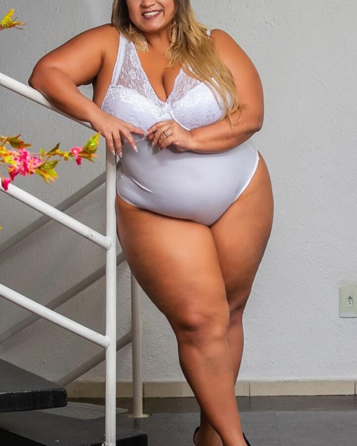 A Beautiful Blonde BBW  14 of 42 pics