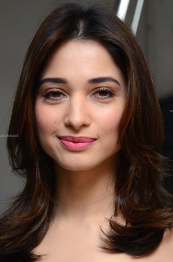 Tamannaah Bhatia- Gorgeous Indian Bollywood Celeb Beautiful Pics 13 of 98 pics