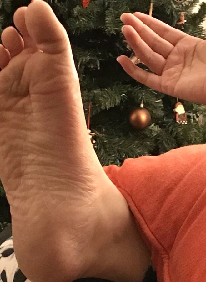 Jennie sexy candid feet 19 of 76 pics