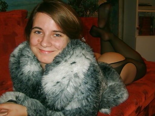 Ex girlfriend in fur coat and hairy 7 of 7 pics