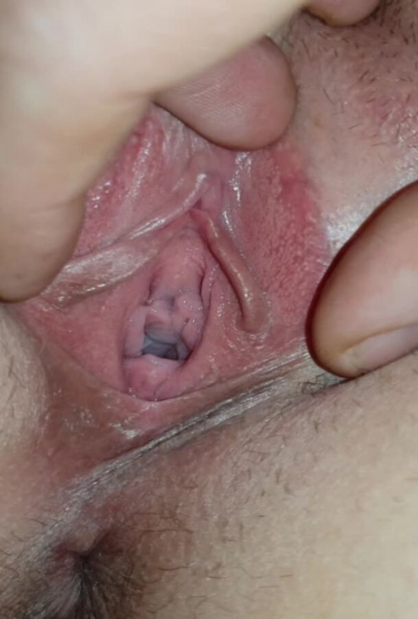 Comment my whore and you can fuck all holes!!! 12 of 31 pics