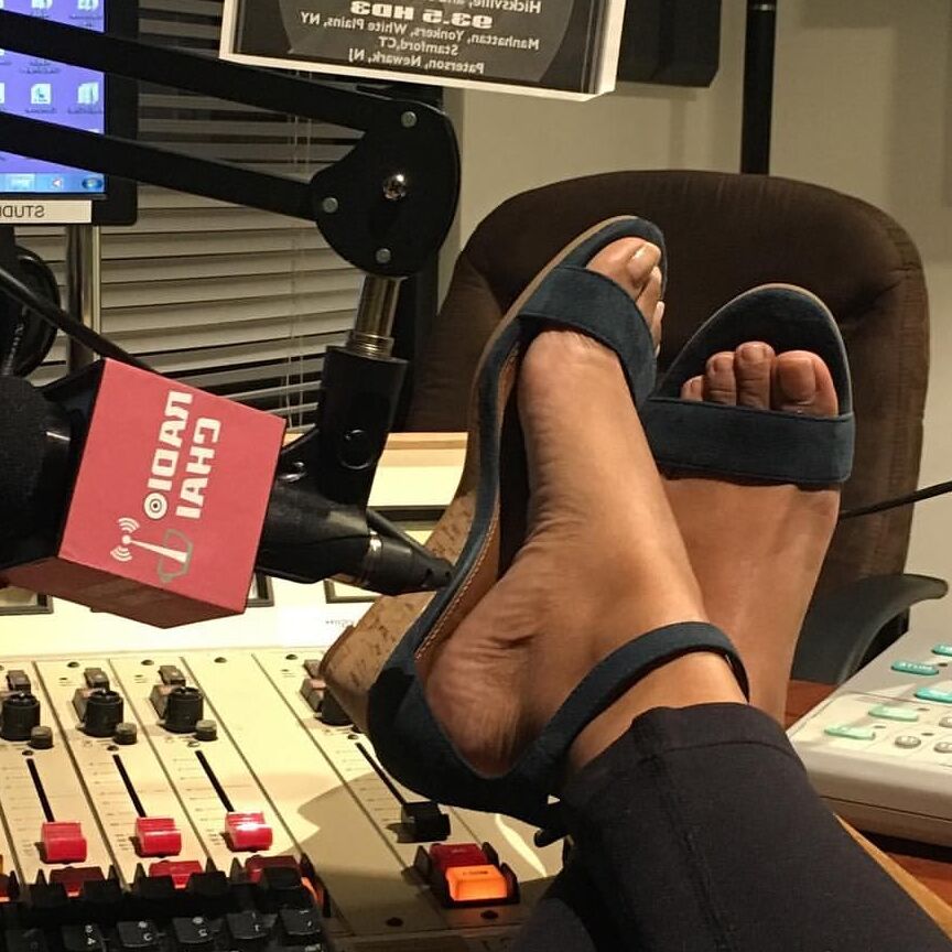 Feet i would kill to fuck 22 of 25 pics