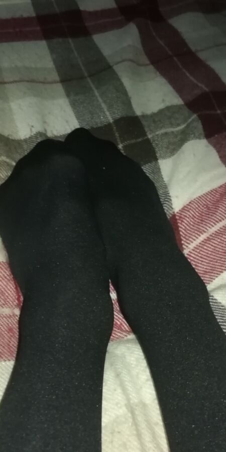 Pantyhosed Feet 4 of 8 pics