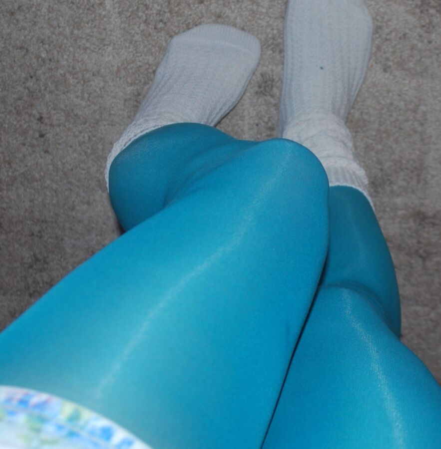 In my fav blue tights at work 23 of 33 pics