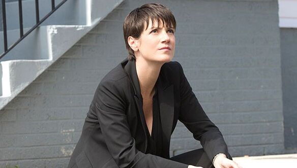 Zoe McLellan II 11 of 14 pics