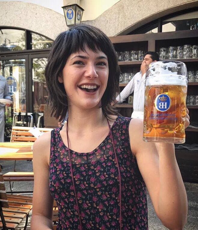 Sara Niemietz 10 of 50 pics