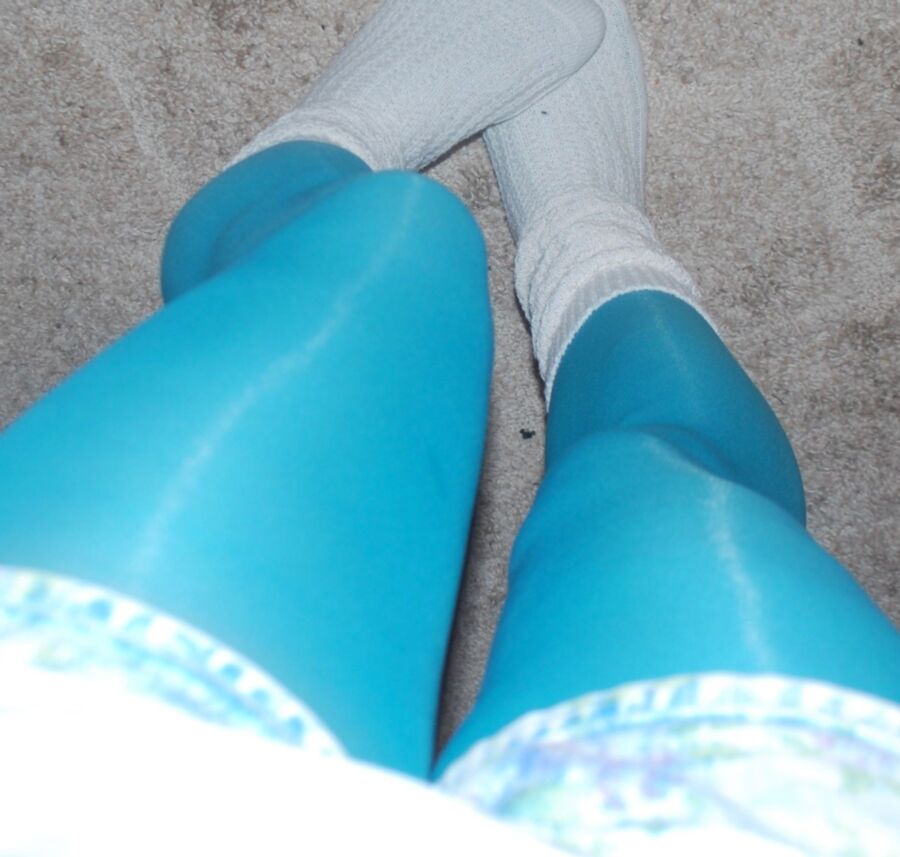 In my fav blue tights at work 24 of 33 pics