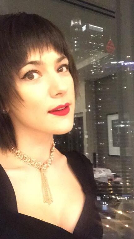 Sara Niemietz 23 of 50 pics