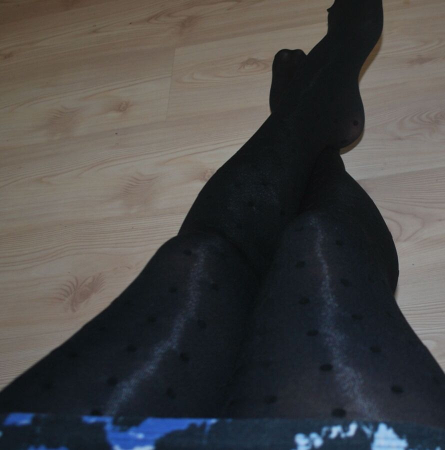 New black opaque tights for winter 4 of 16 pics