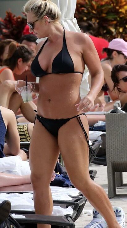 Brooke Hogan - Dirty Black Bikini 17 of 39 pics