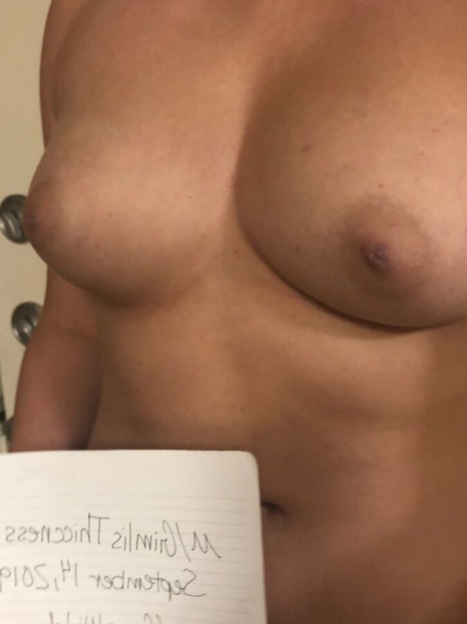 deleted reddit user GimlisThiccness 20 of 22 pics