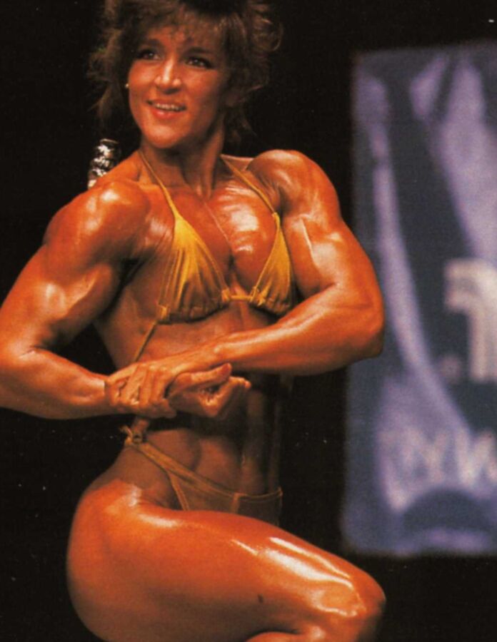 Lisa Lorio! Such a Cute Retro Muscle Beauty! 18 of 42 pics