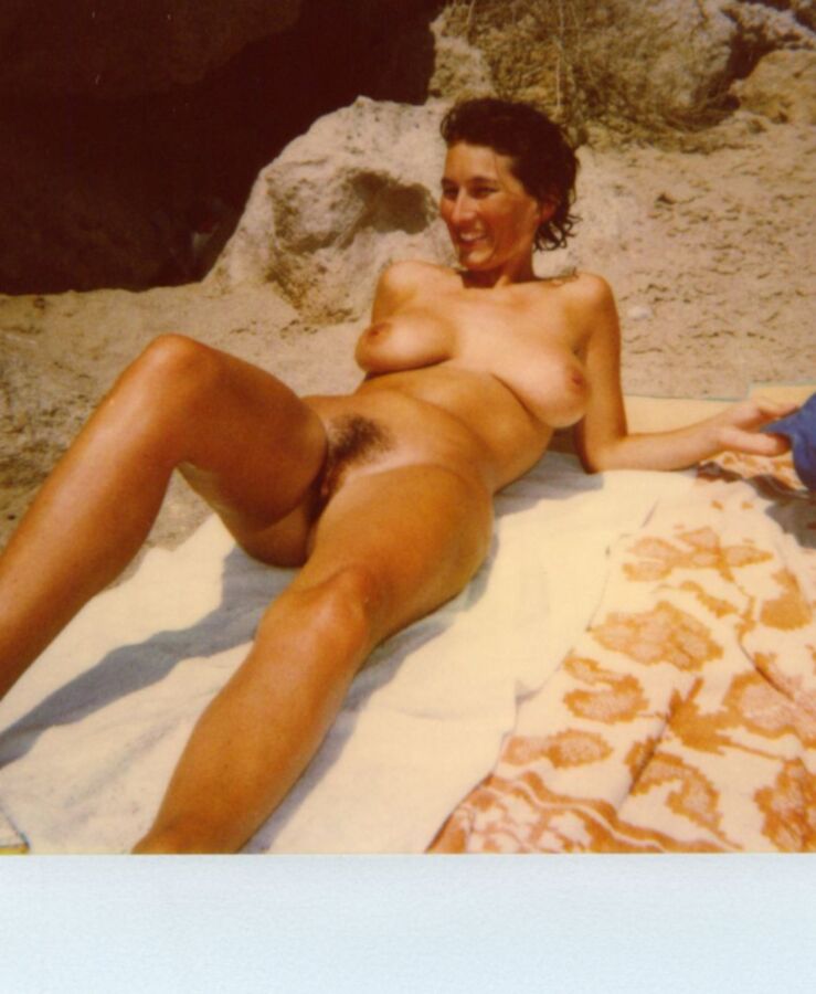 Retro Gold - Amateur - Slim brunette big rack 13 of 43 pics