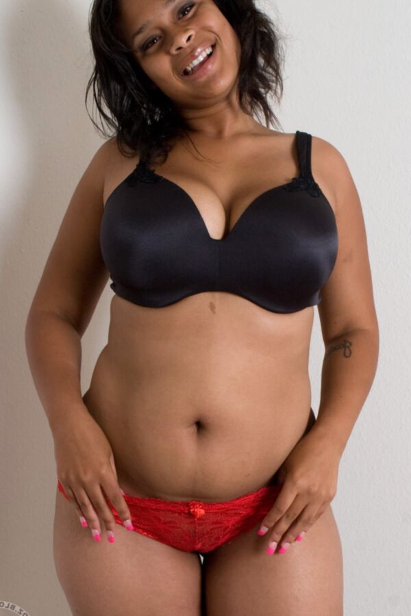 Asheerah Silk Busty Hot Black Babe 8 of 25 pics