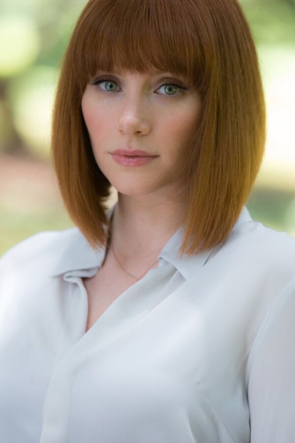 Bryce Dallas Howard needs it ROUGH 15 of 17 pics