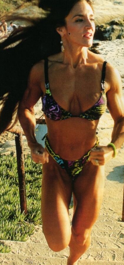 Lisa Lorio! Such a Cute Retro Muscle Beauty! 10 of 42 pics